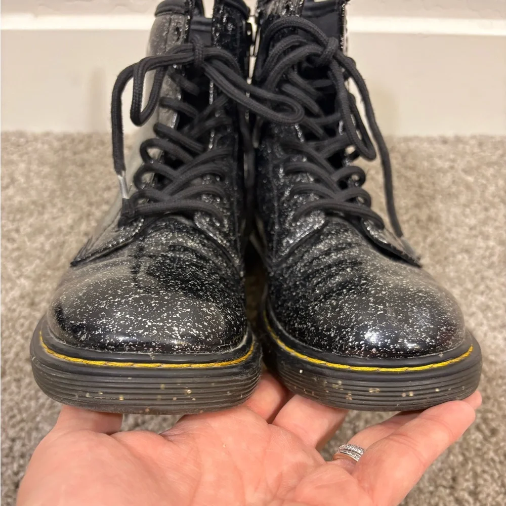Dr. Martens Girls' 1460 J Glitter Boots size 3‎ Cosmic Glitter